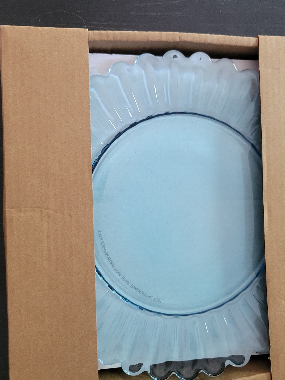 Light Blue Glass Serving Plate for Entertaining - Home Party Supplies